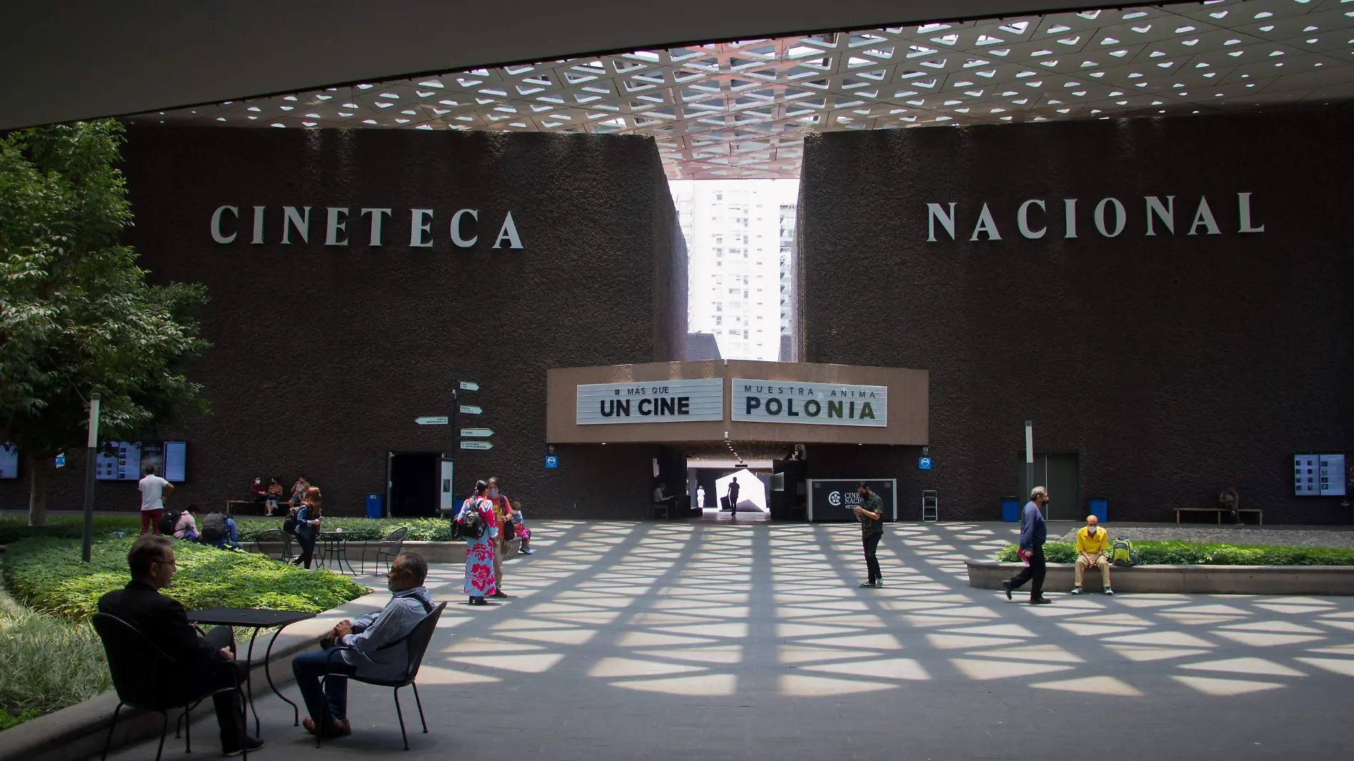 875930_exterior cineteca-1_impreso